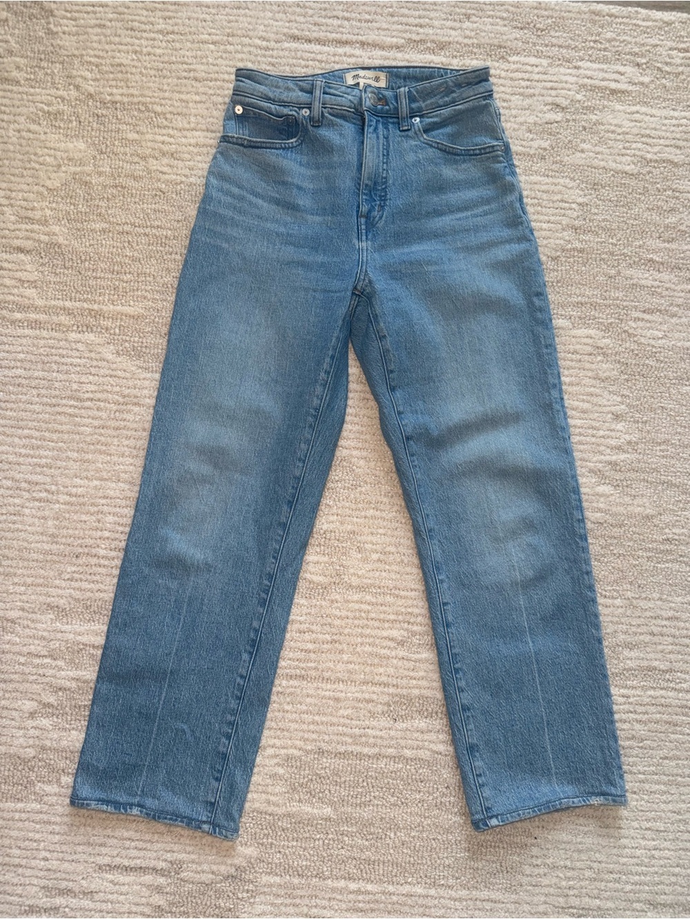 Madewell Curvy 90’s Straight Leg Jeans in Medium Blue Wash